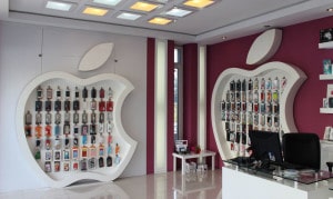 دو فروشگاه اپل در تهران پلمپ شد